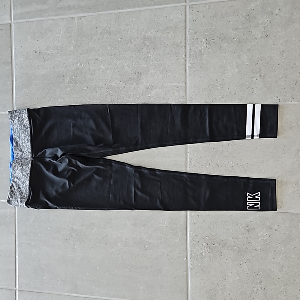 Victorias Secret VS PINK Ultimate Leggings Size XS